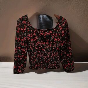 Lark + Grey Cropped Top Women Long Sleeved Floral Top Black & Red Size Medium